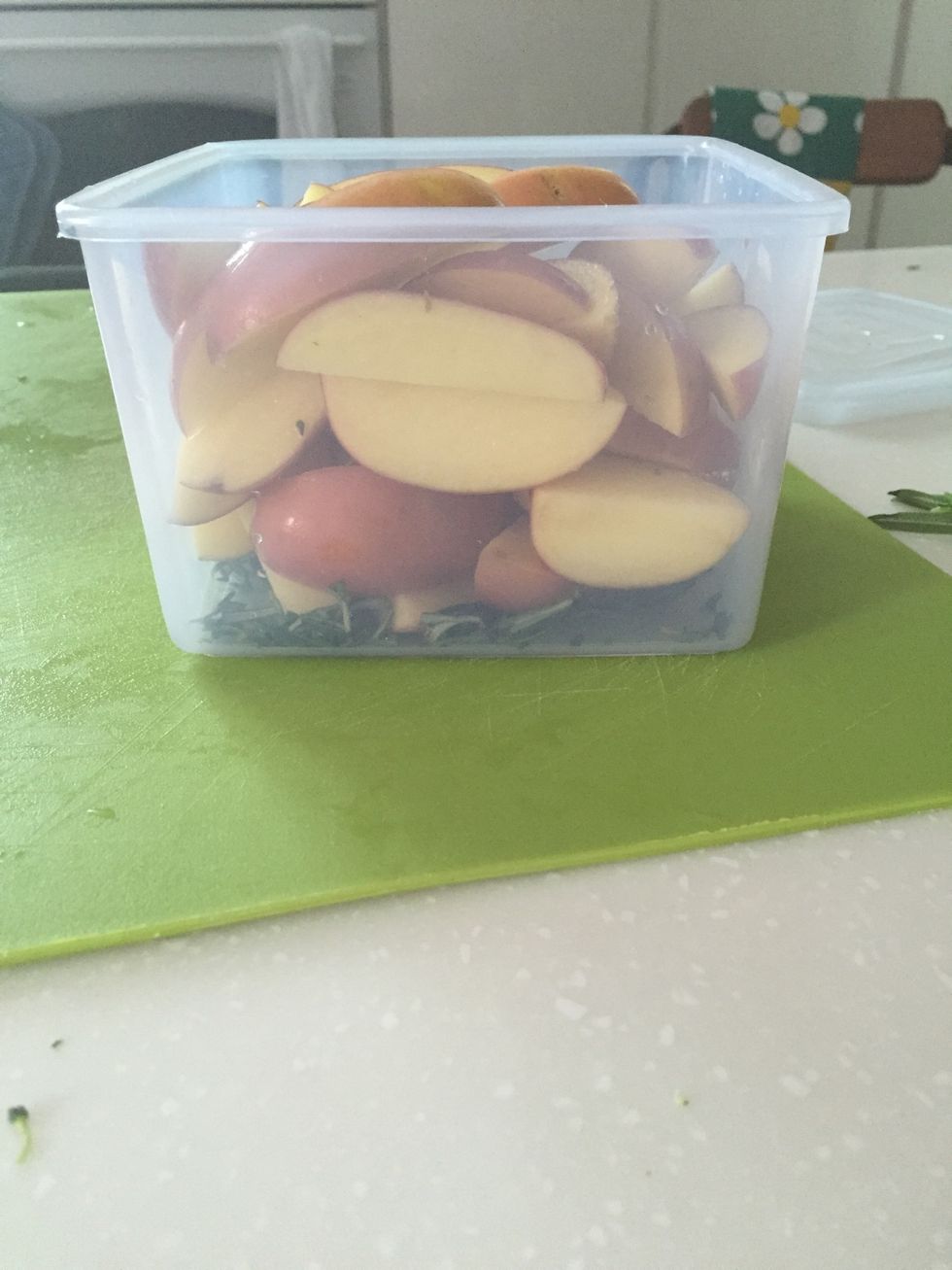 Pour the two ingredients in a container.