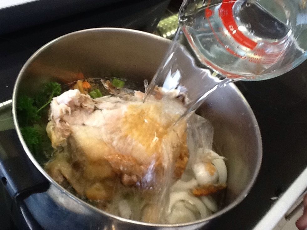 Pour the water in, it looks like a lot but bathe your turkey in it