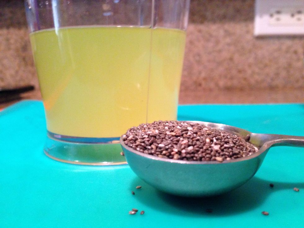 Pour your base into a shaker cup. Add 1 Tbsp of chia seeds.