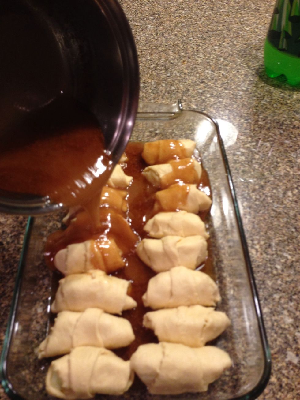 Pour your sugar over your apple slices