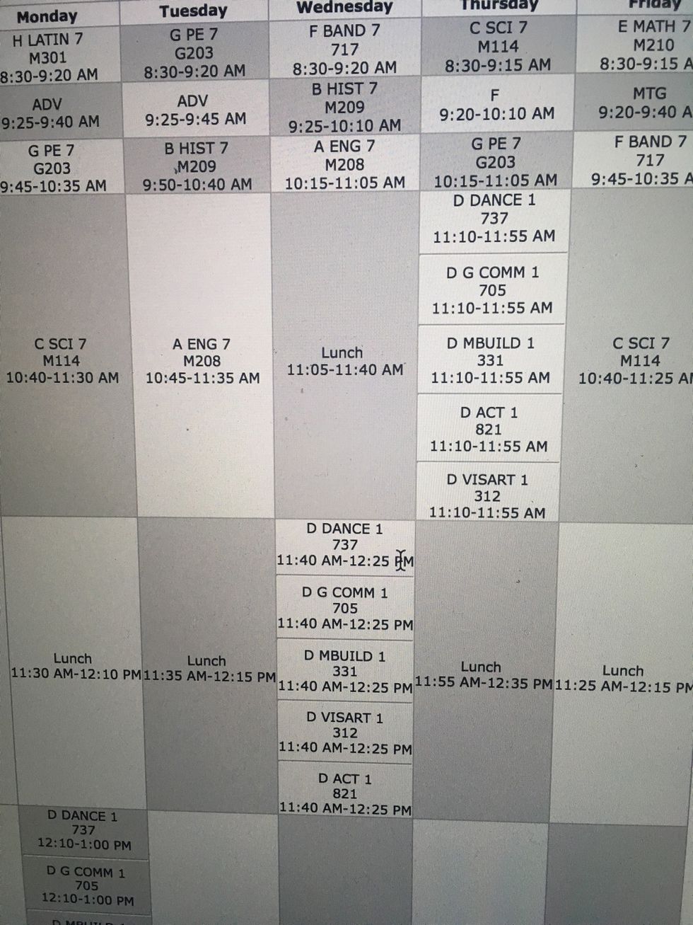 Pregunt\u00e9 a su hermanito sobre su d\u00eda.