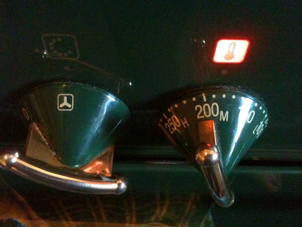 preheat oven to 180'C