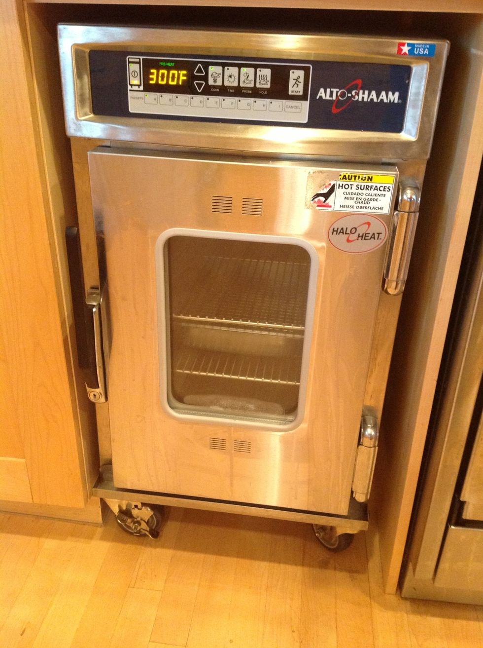 Preheat oven to 300F (149C).