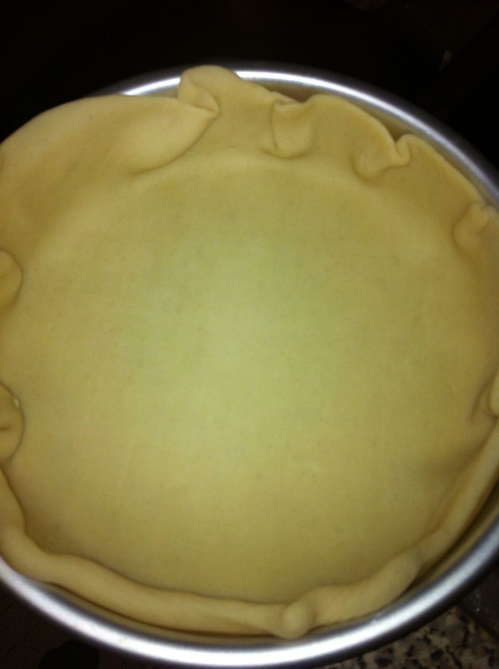 Preheat oven to 350 degrees F. Line baking tray with pie crust. I used an 8in baking pan ( I had loaned my pie pan out) and bake as directed.