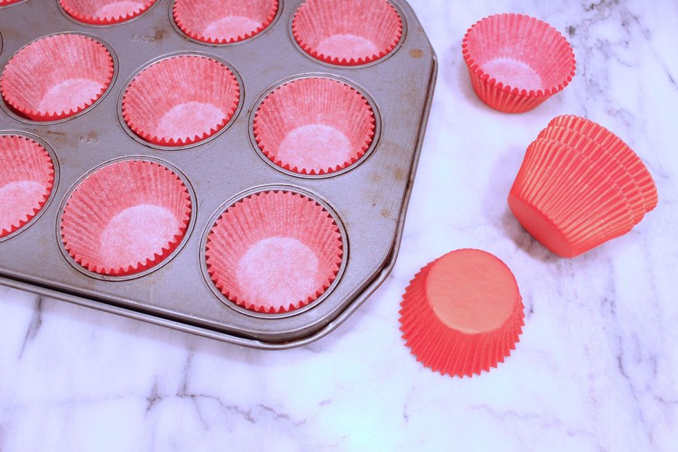 Preheat oven to 350 degrees F. Paper line a cupcake tin.