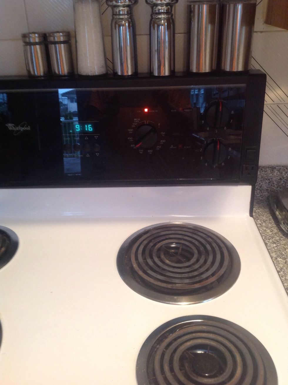 Preheat oven to 400 degrees. Place rack in middle position of the oven.