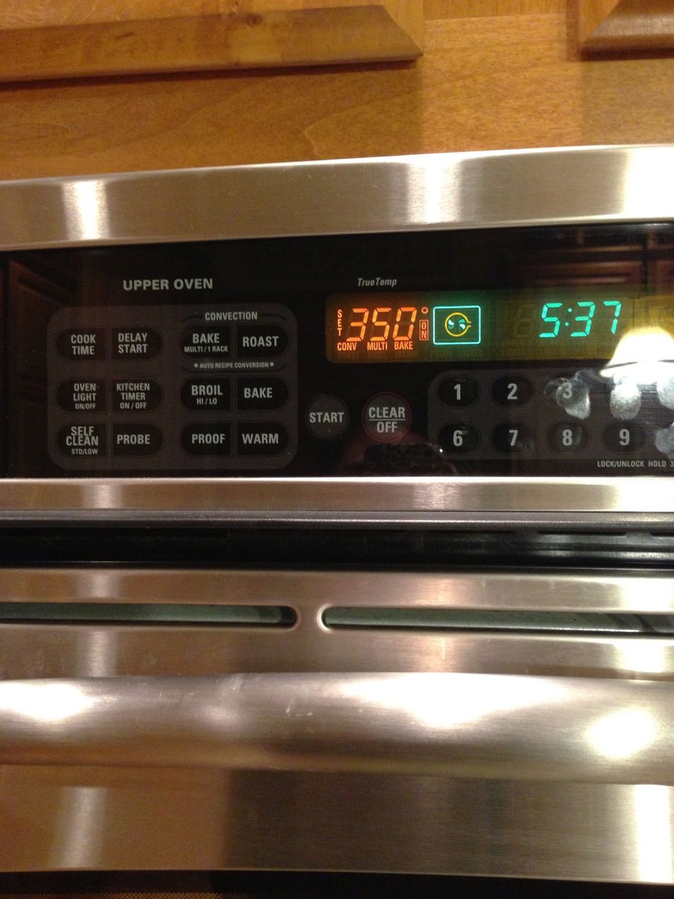 Preheat the oven to 350.  It's getting hotttt in herrrreeeee