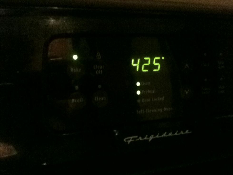 Preheat the oven to 425\u00b0