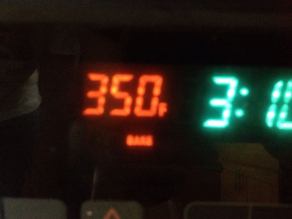 Preheat your oven to 350\u00b0