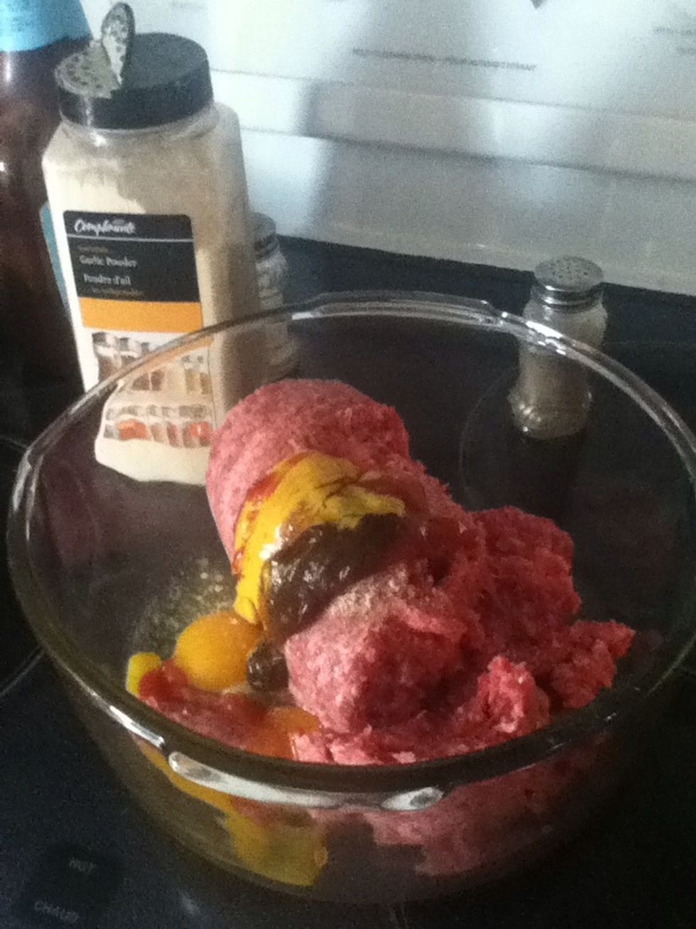 Prepare all ingredients into bowl