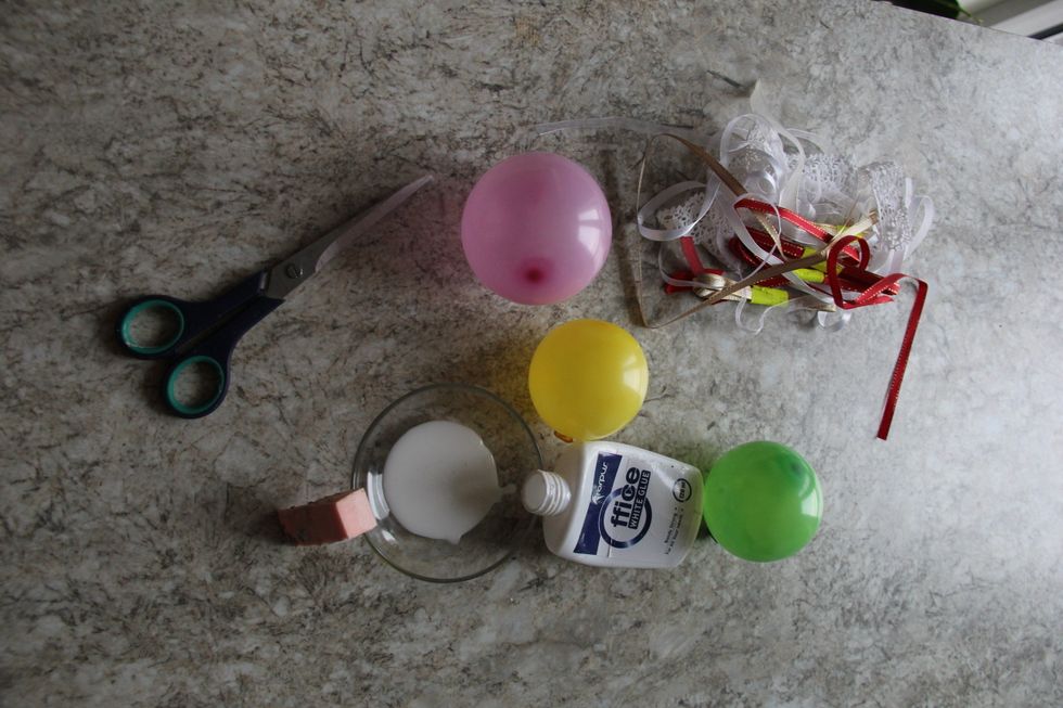 prepare all the necessary suplies