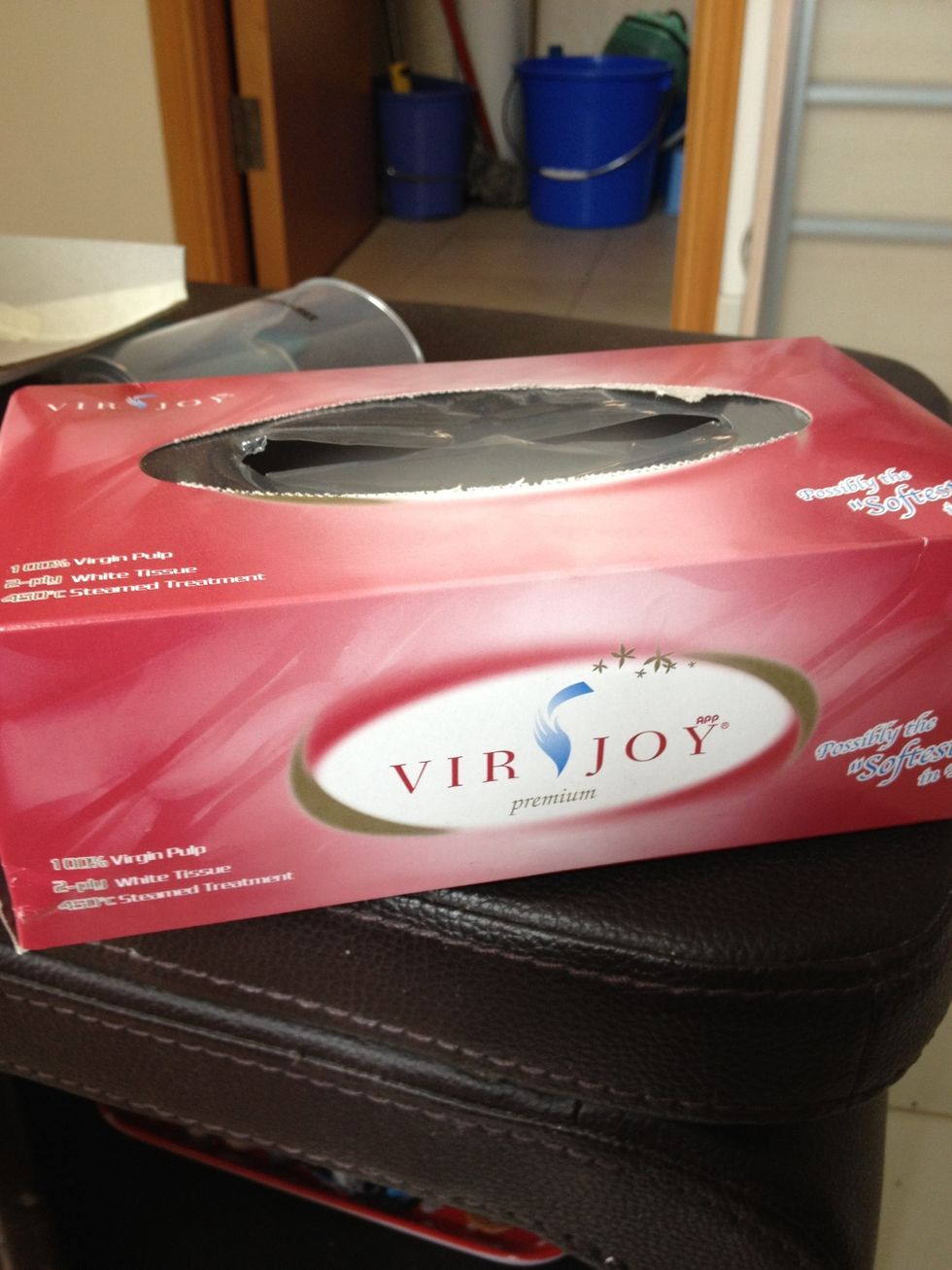 Prepare an original tissue box