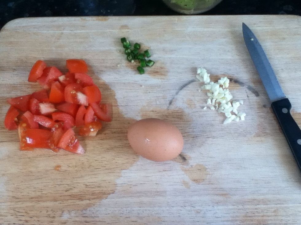 Prepare ingredients.