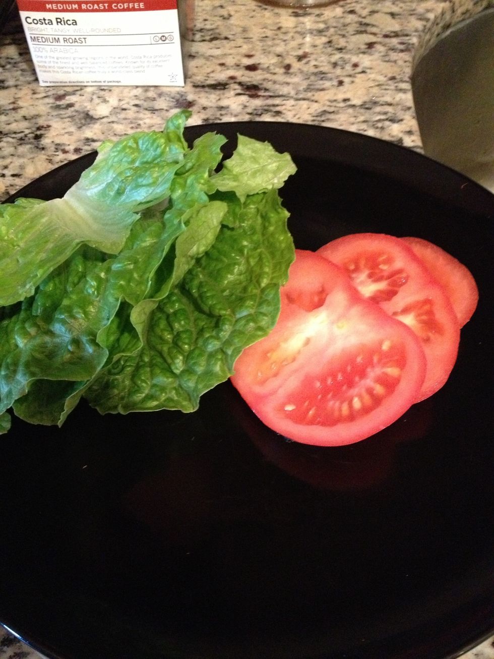 Prepare lettuce and tomatoes.