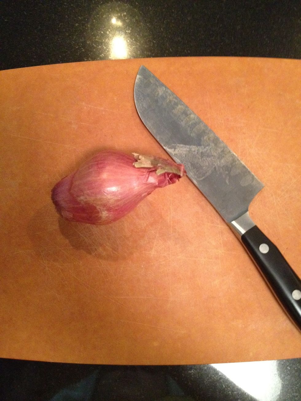 Prepare medium shallot
