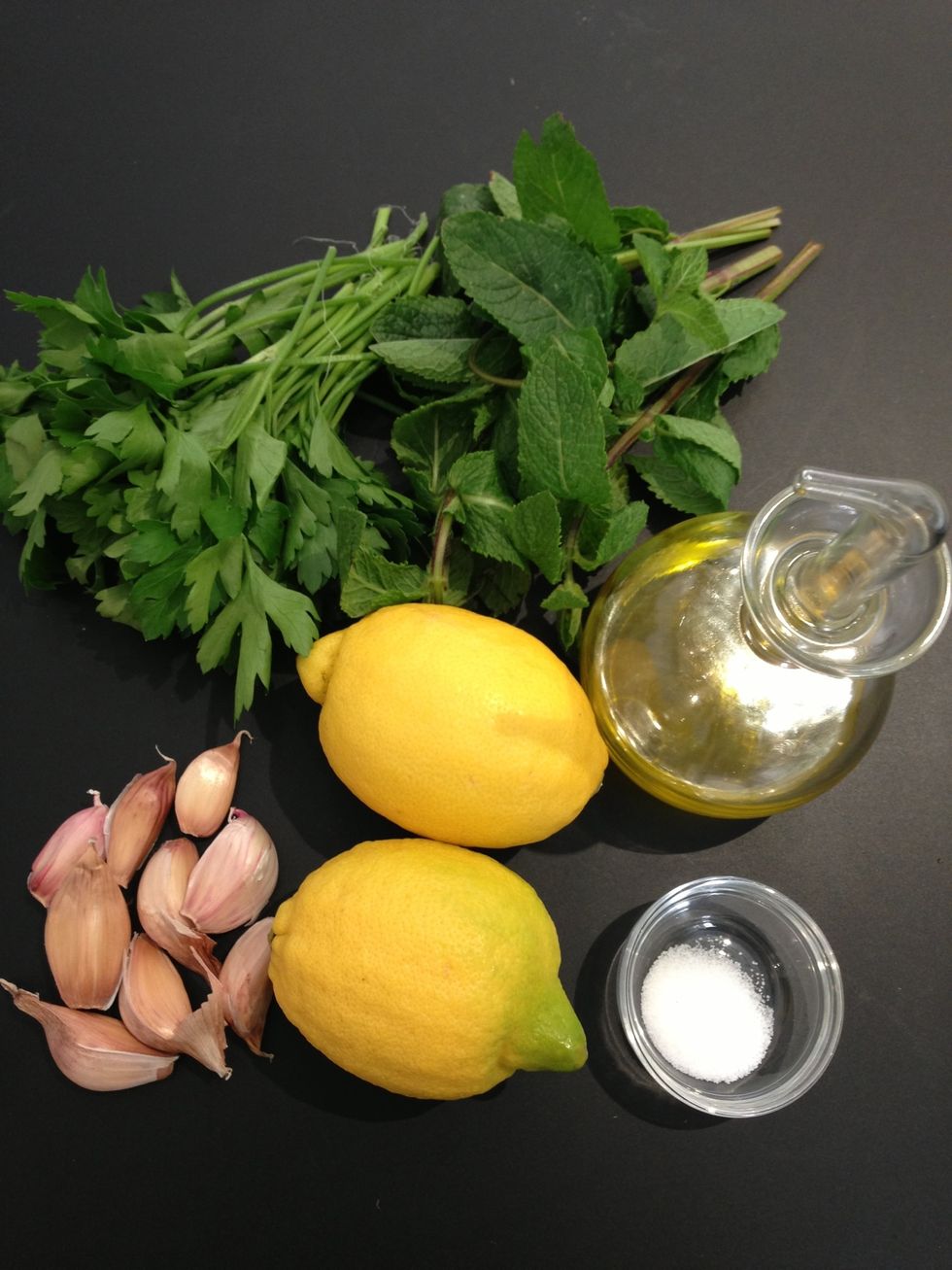 Prepare the garnish- stuffing.