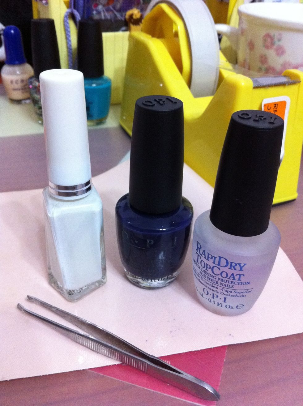 Prepare the tools u need! The colour that you want your stripe to be! I chose white and very dark purple.. If you have a tweezer, it will be great!