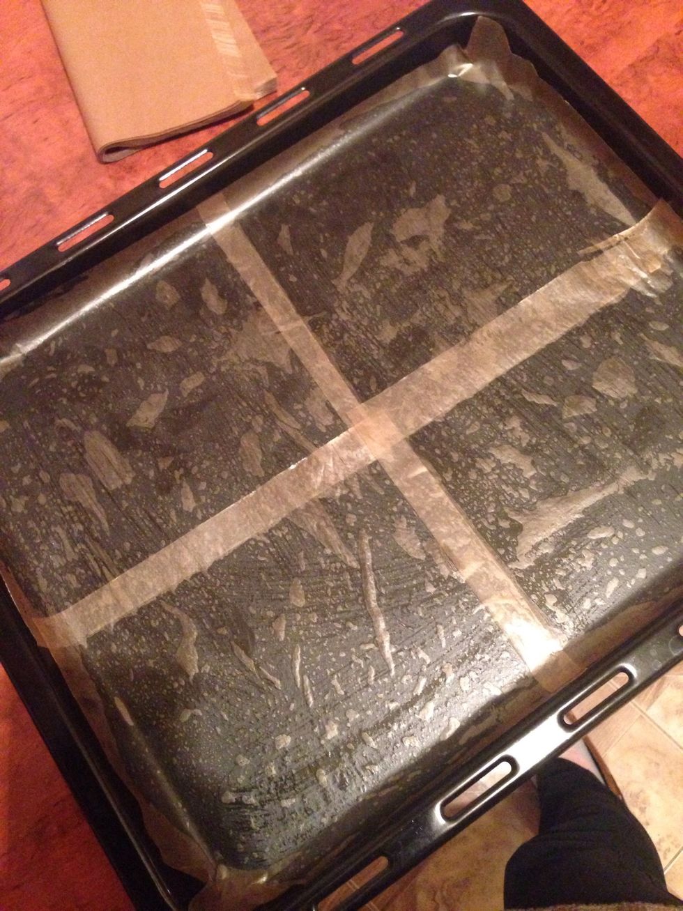 Prepare your baking tray with parchment papers, i am using rectangular baking tray but u can use round one as well