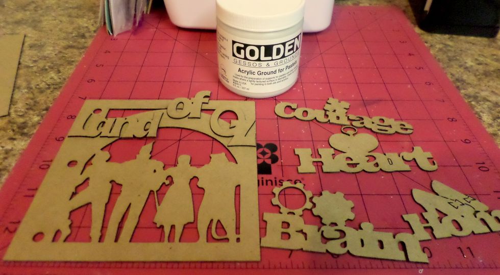 Prepare your chipboard for the Pan Pastels.  You can use any acrylic ground.  Paint it on your chipboard and let dry.