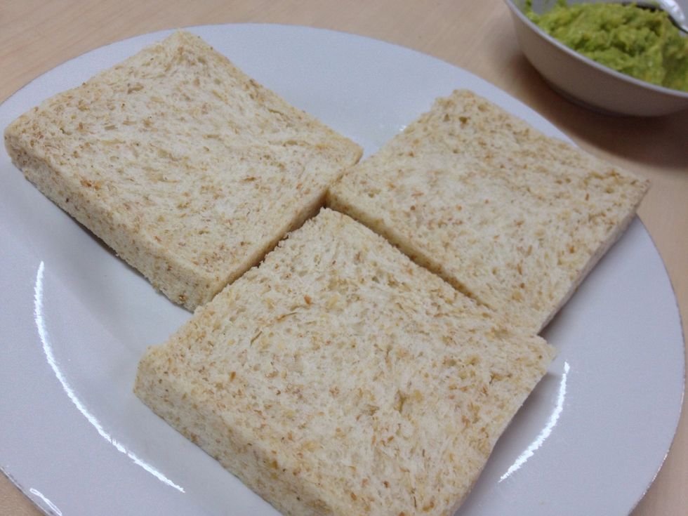 Prepare your sliced bread. Mine is whole wheat