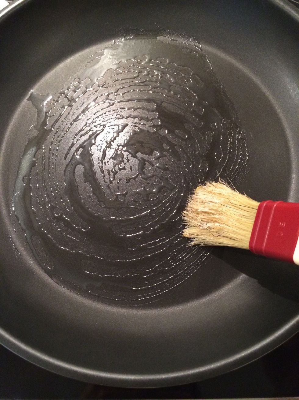 Preparing the frying pan