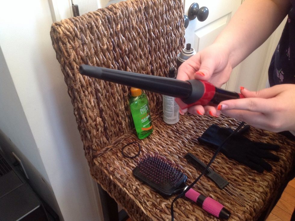 Preparing the wand: First you need to set your curling wand to the right temperature.  Be sure to check the directions that come with your wand so you know what setting you will need.