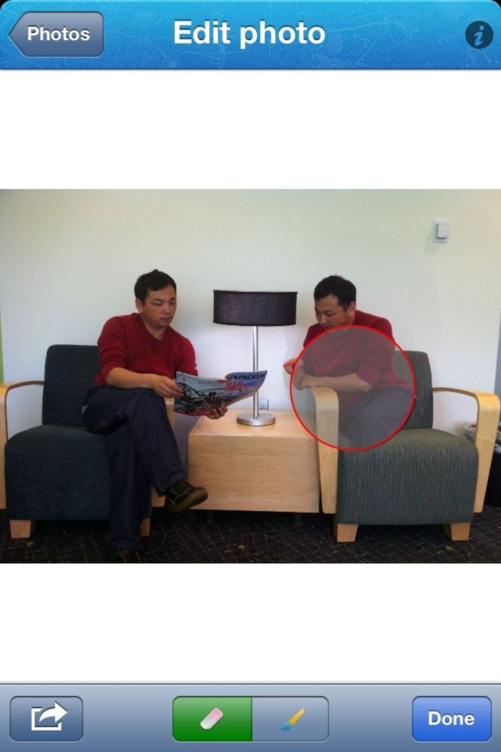 Press and hold on the side where the person is absent until the red circle is displayed. Wipe the area so that the whole body appears.