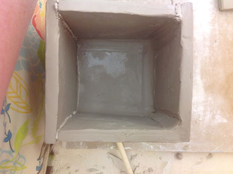 Press gently but firmly so that the two A pieces sandwich the B pieces.