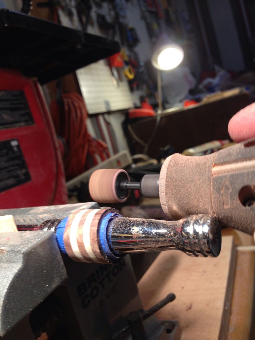 Pretty clever way to sand and hold it still in the vise. Lots of sanding and shaping here. Take your time.