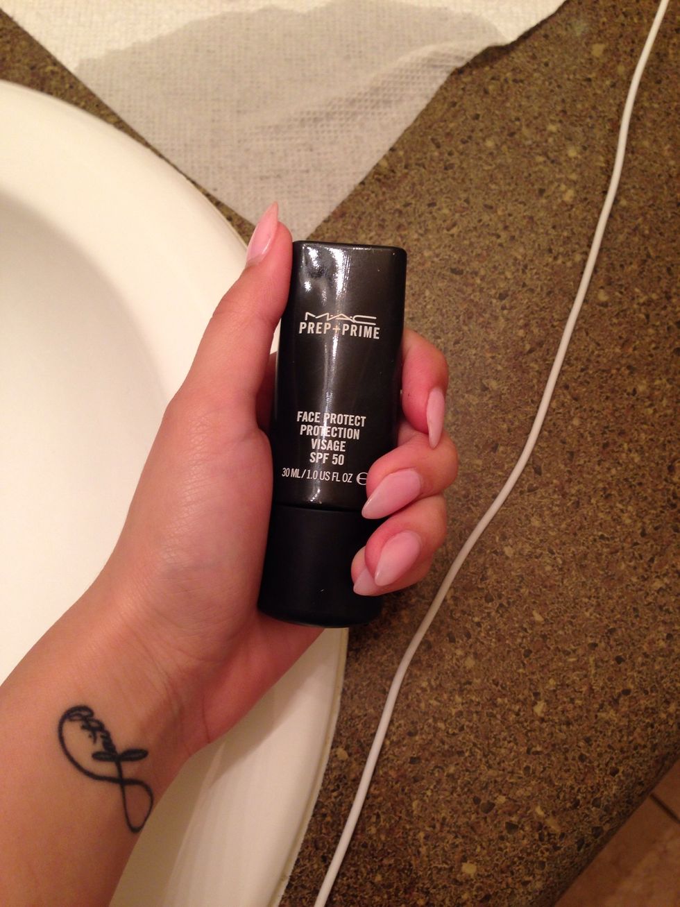 Prime your face!
