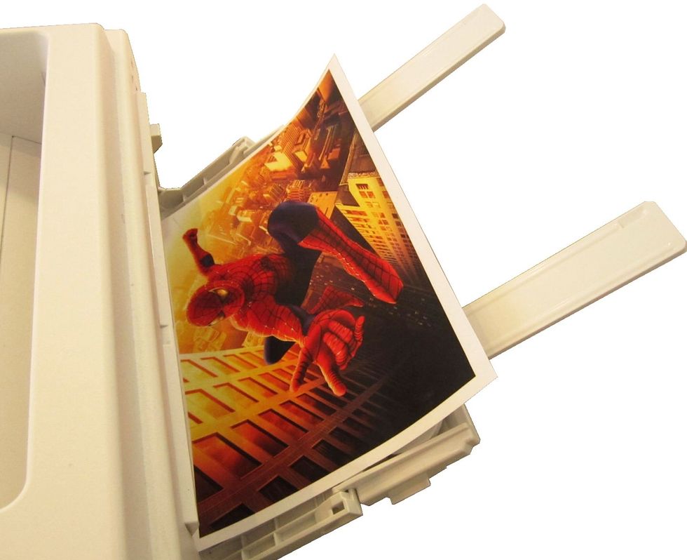 Print the GO UNO Weedless Transfer Paper from the GO UNO Printer. The GO UNO Printer prints approximately one sheet of transfer paper every two seconds.