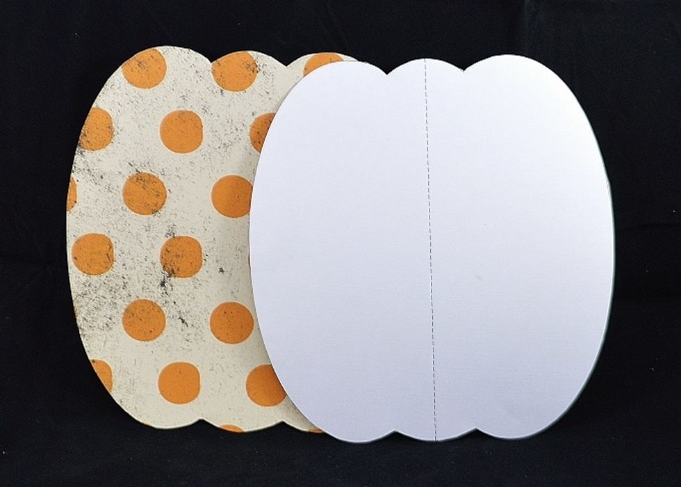 Print the template on the back side of the paper, then cut out.