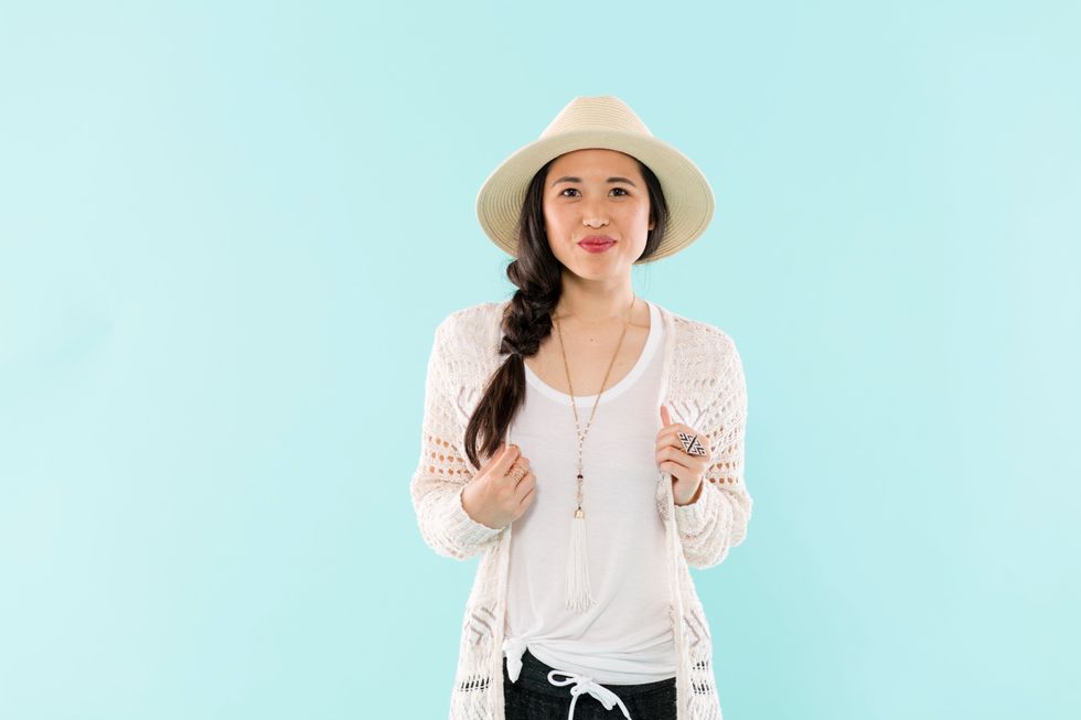 Pro Tip: Grab your favorite hat and toss on some statement jewelry to easily personalize and elevate the look.