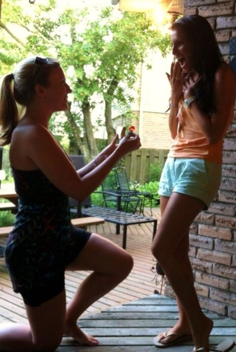 Propose to a friend with a ringpop