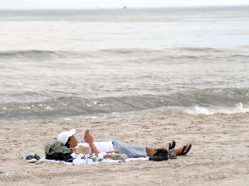 Protect yourself: if you can\u2019t stay out of the sun, wear a hat and sunscreen (at least SPF 15). Wear loose, lightweight clothing that covers as much skin as possible.