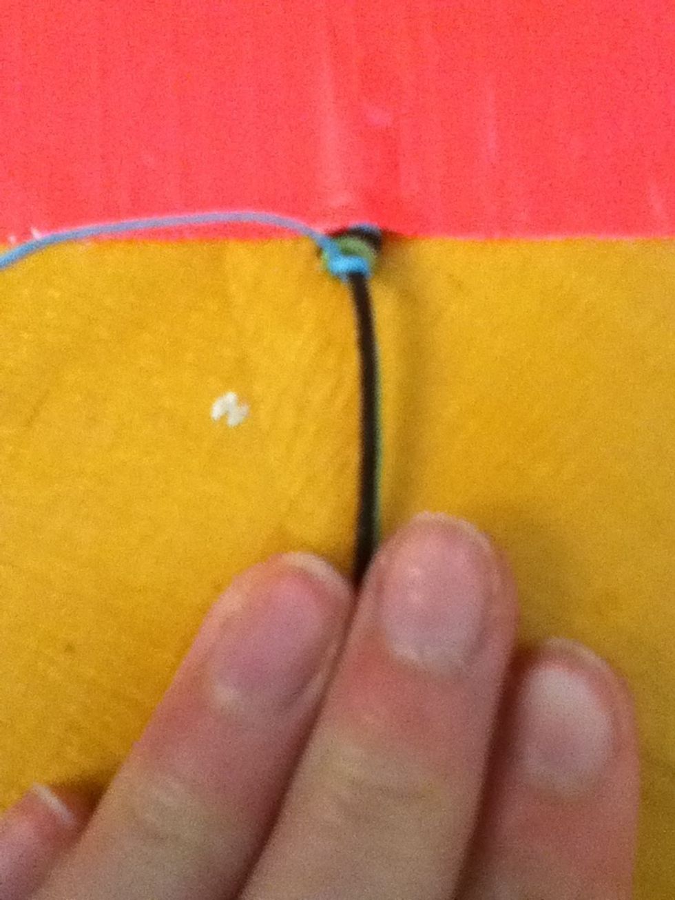 Pull it tight like this.