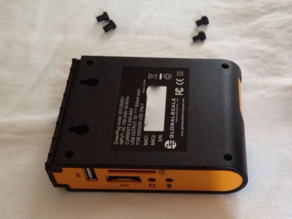 Pull out the 4 rubber feet.