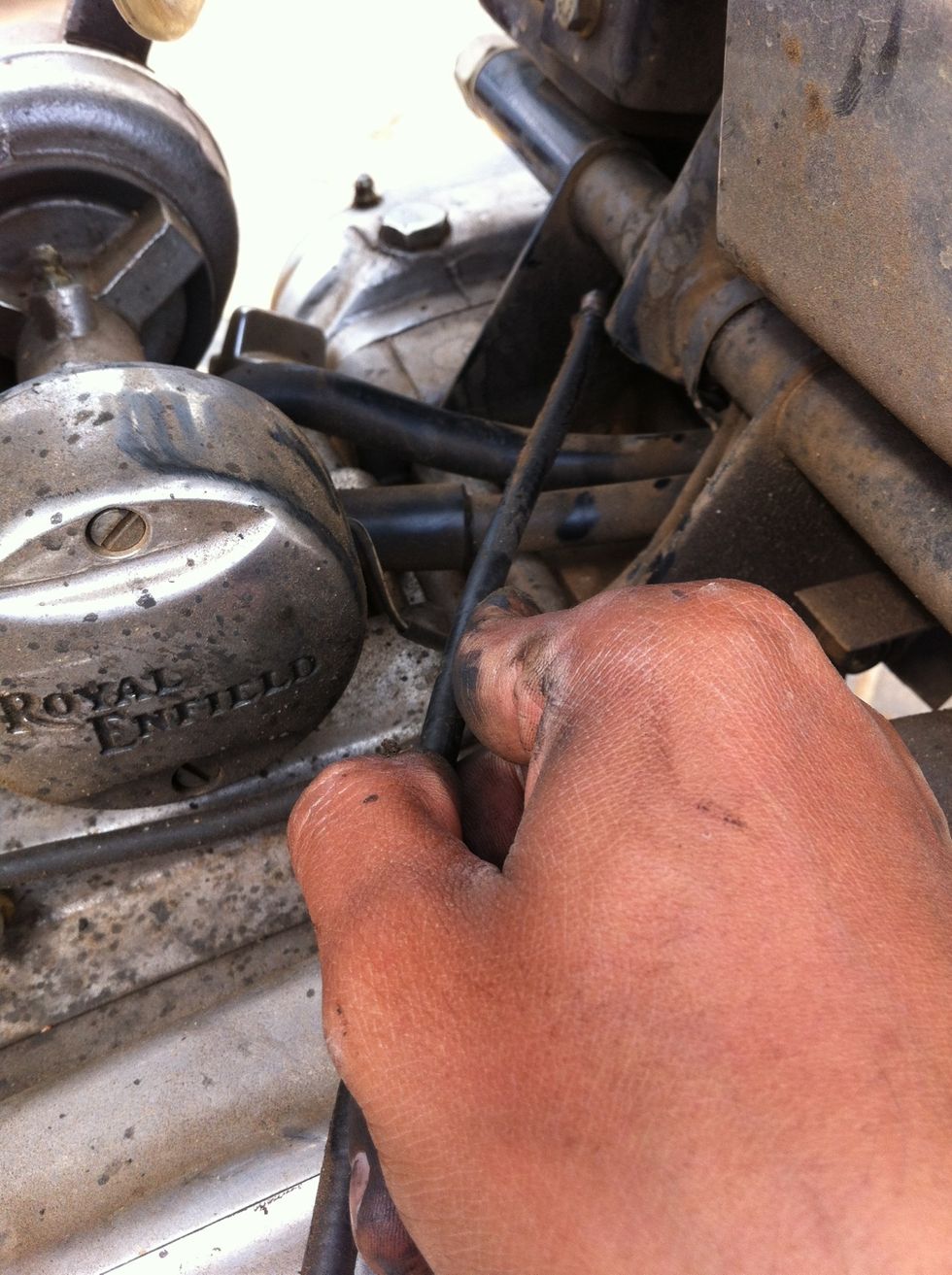 Pull the cable slowly out