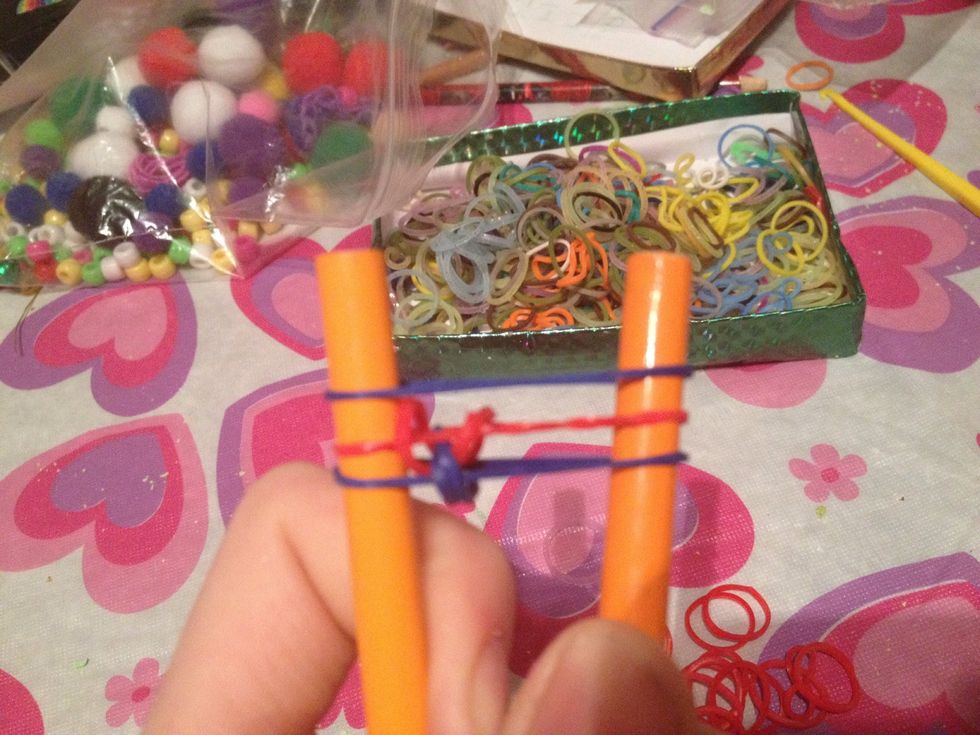 Pull the "red" right and left over the others