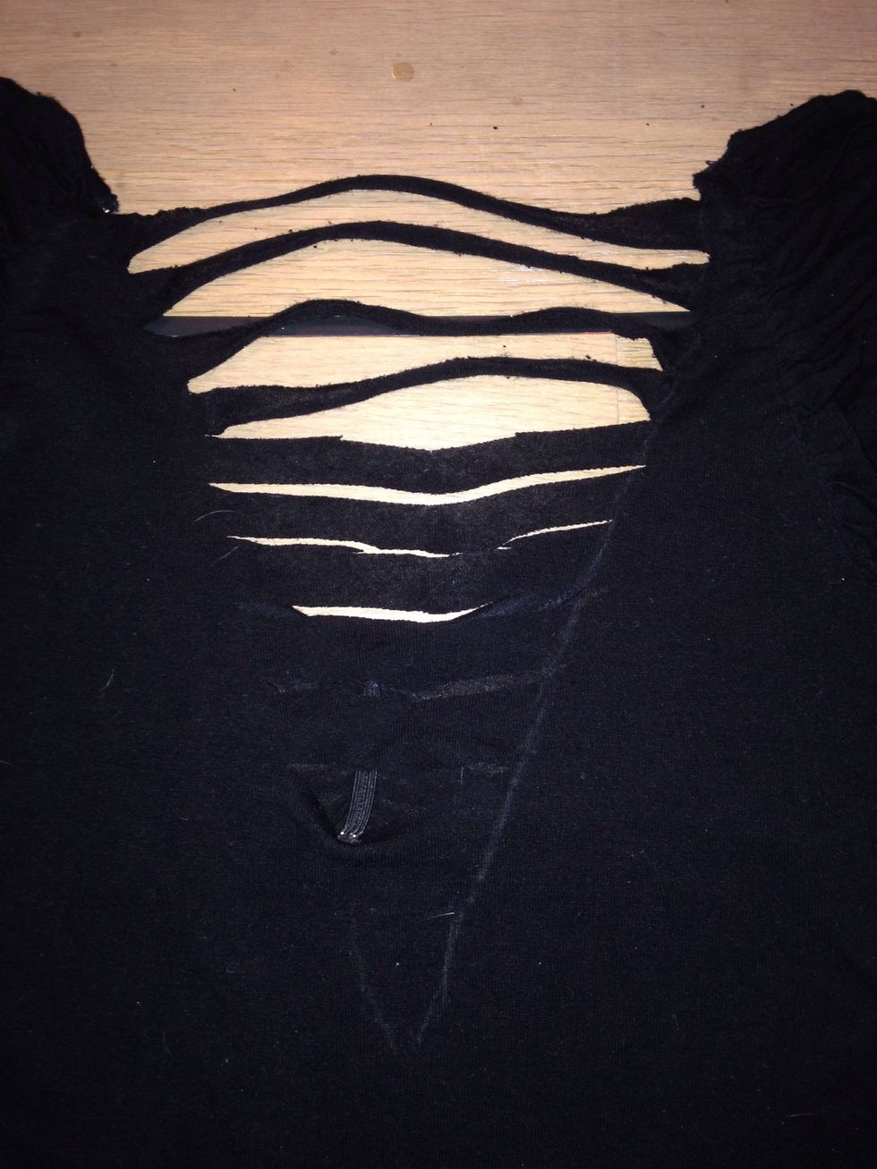 Pull the strings to make them thinner