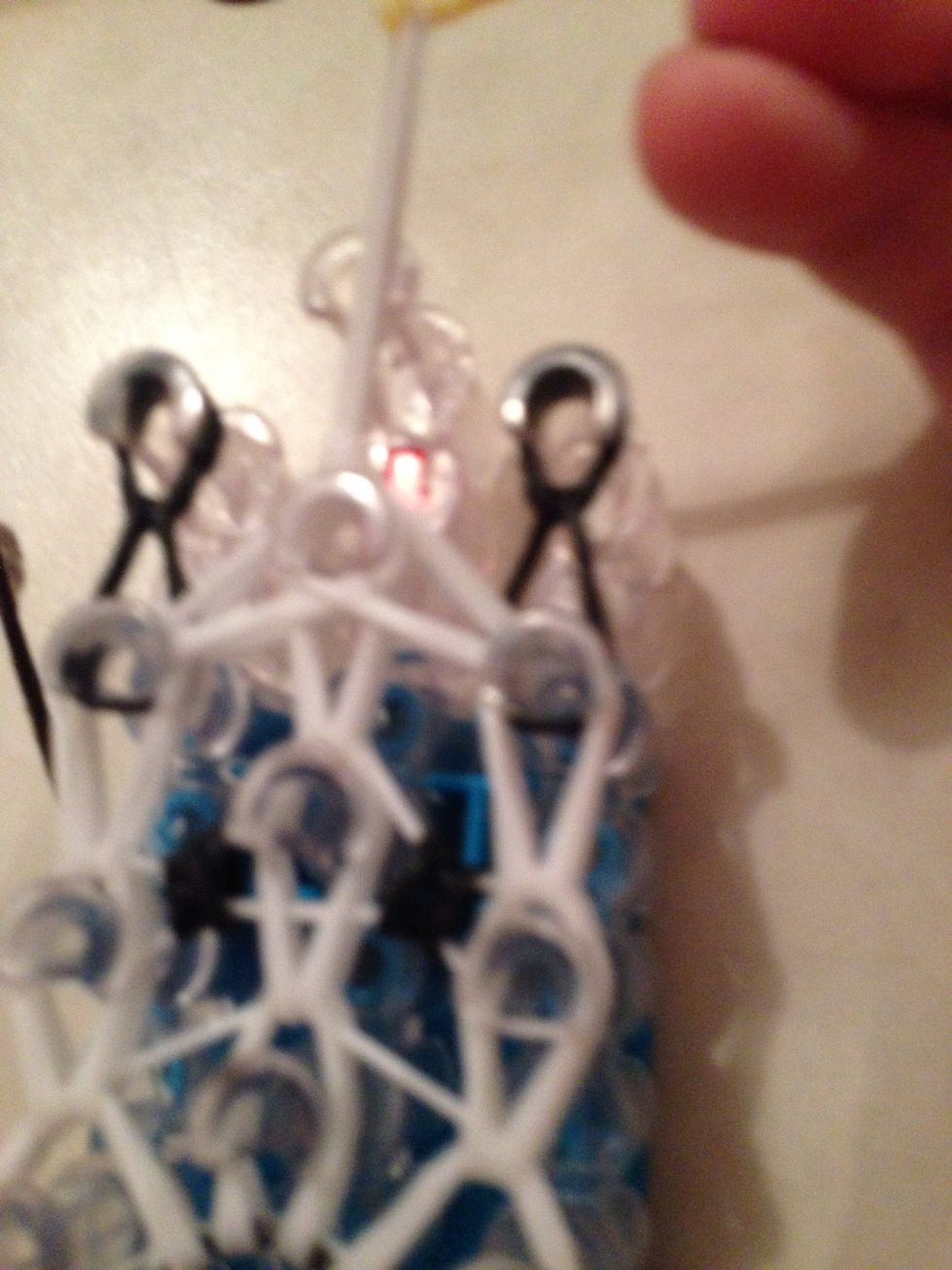 Pull the top band to fasten the slip stich