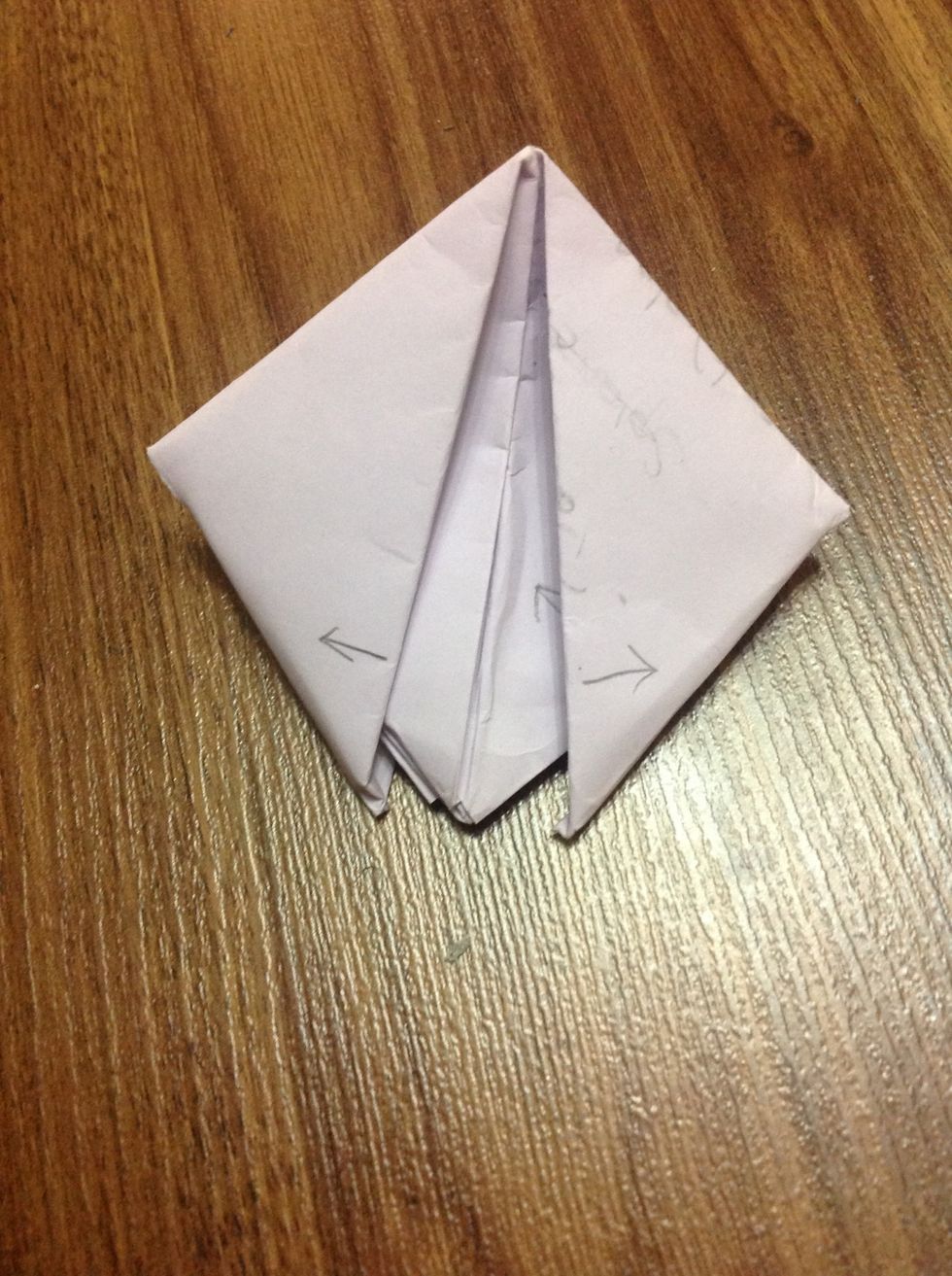 Pull the tops as shown quickly..