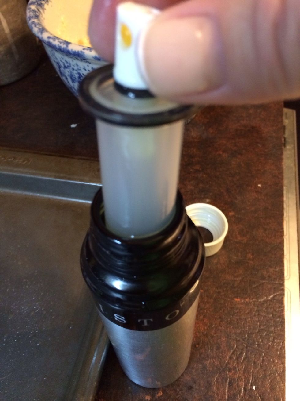 Pull up the sprayer.