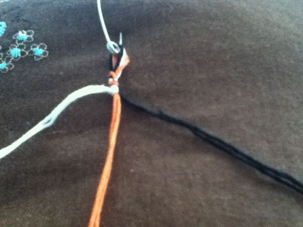 Pull you knot firmly to the top.