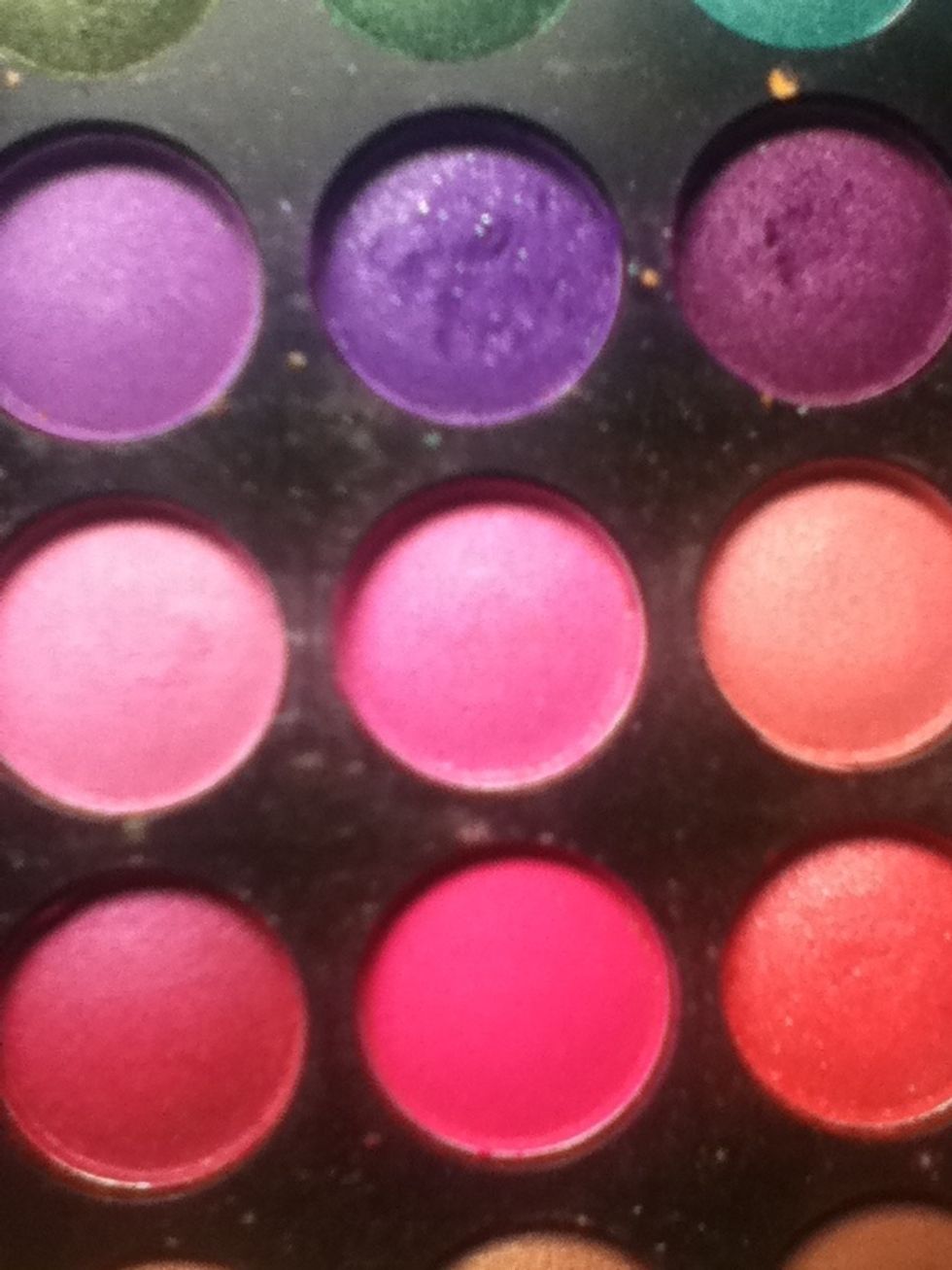 Purples and pinks look great on Green Eyes.