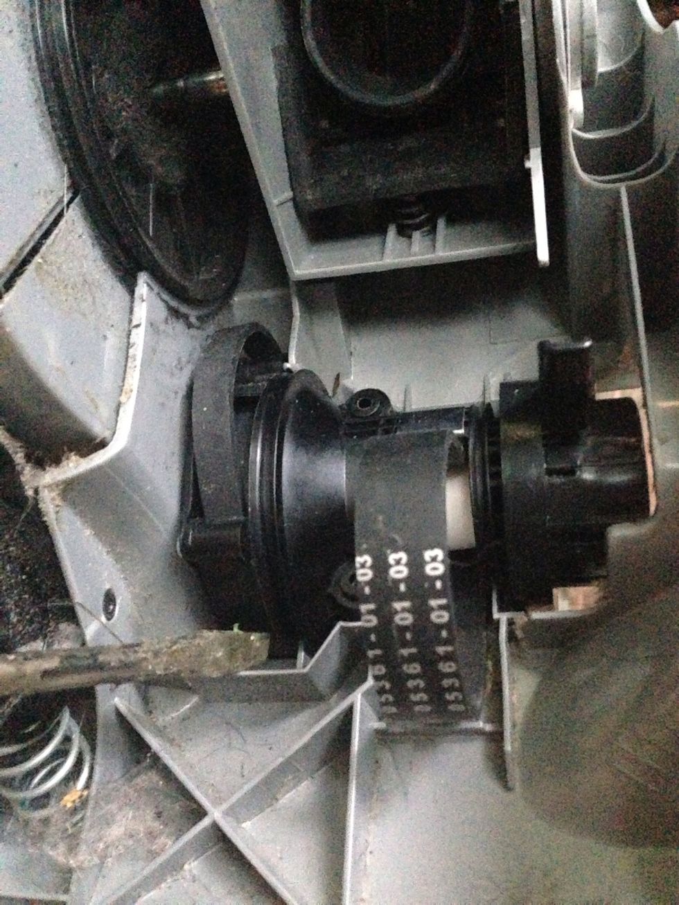 How to install a new dyson clutch B+C Guides