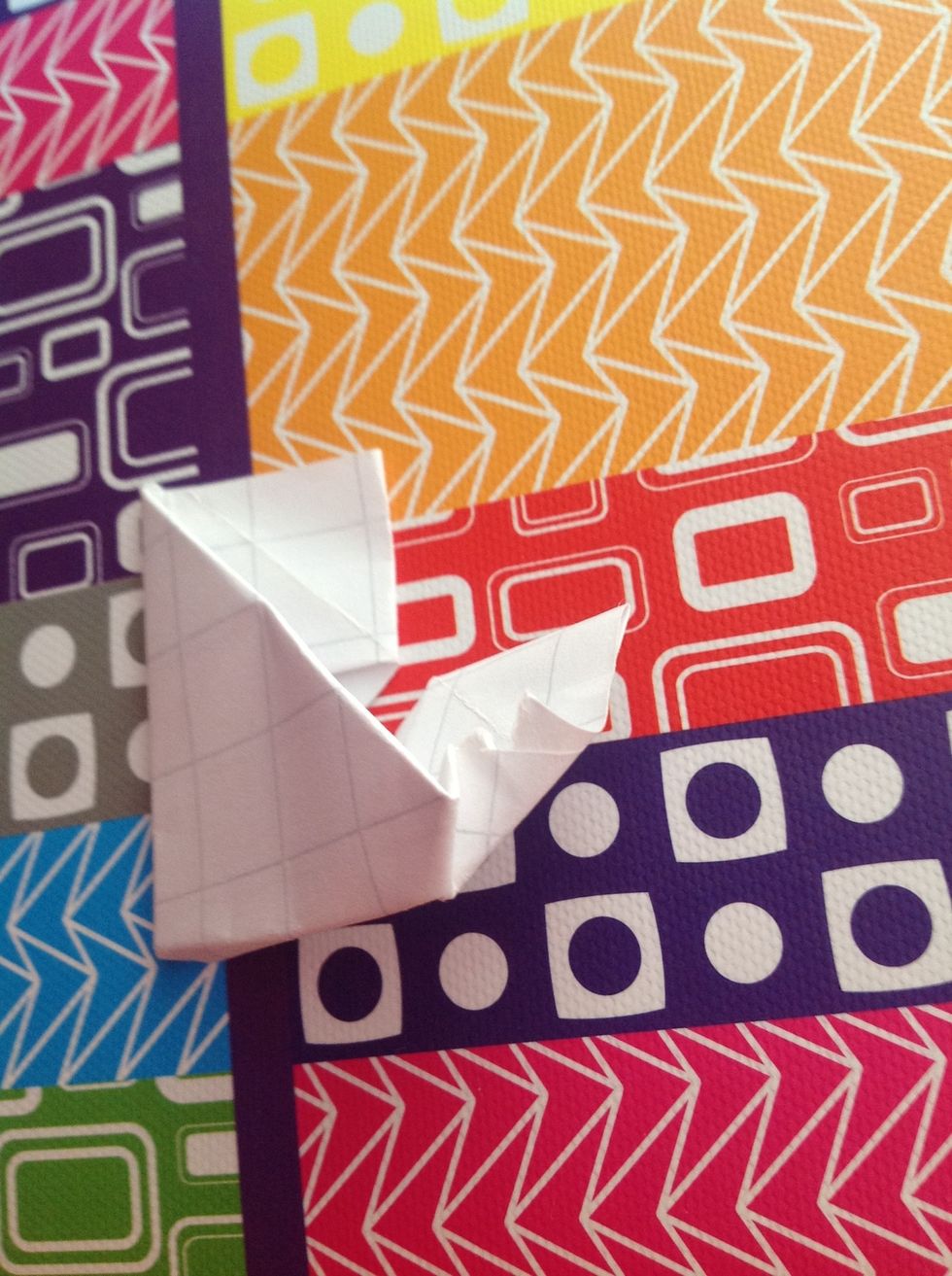 Push the corners in like this