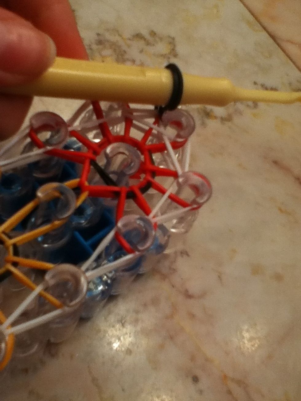 Push the "o" to the thickest part of your hook