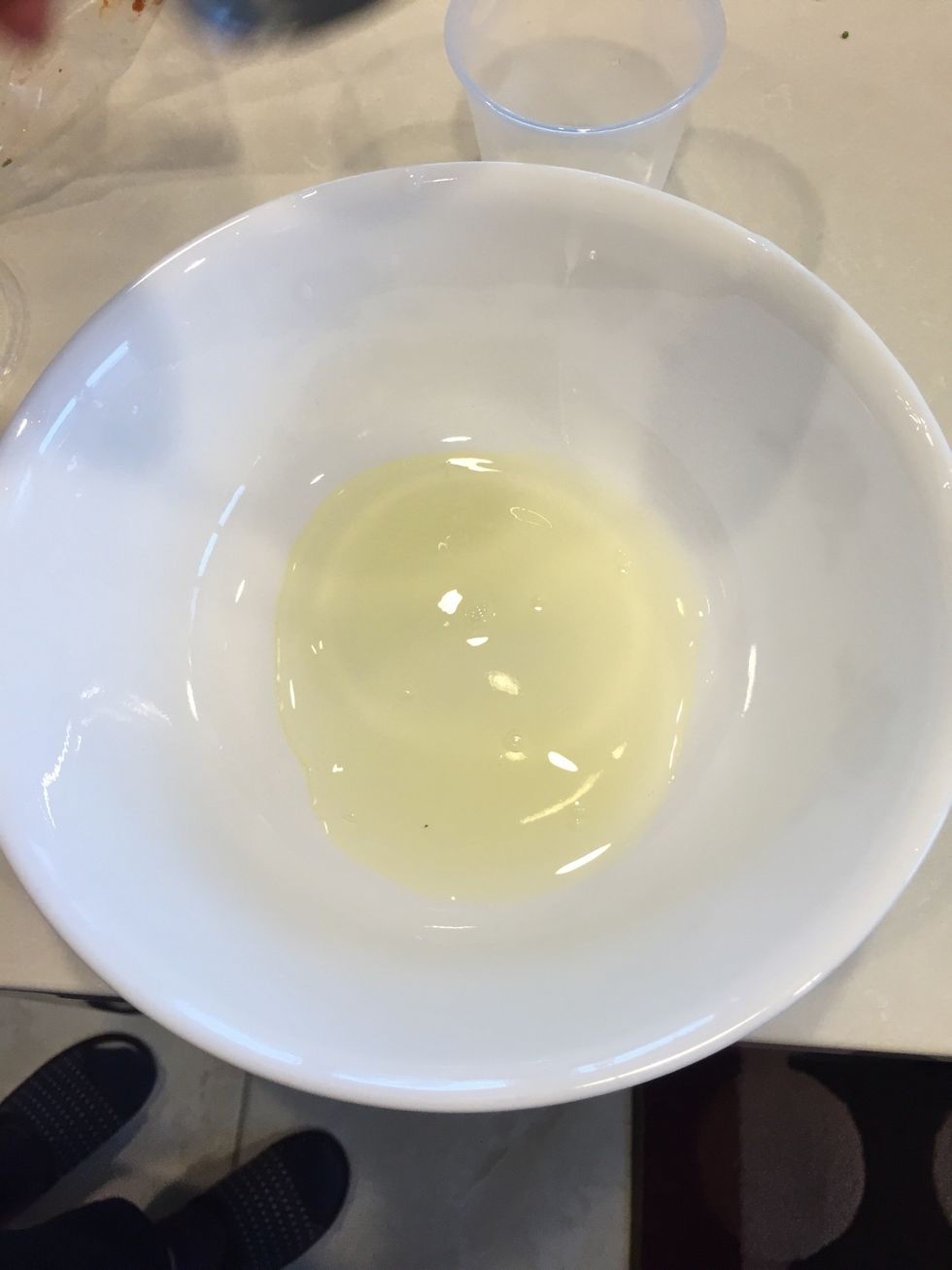 Put 1 egg white in a bowl
