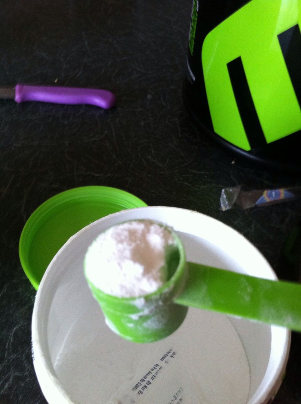 Put 5g ( one small cup) of glutamine